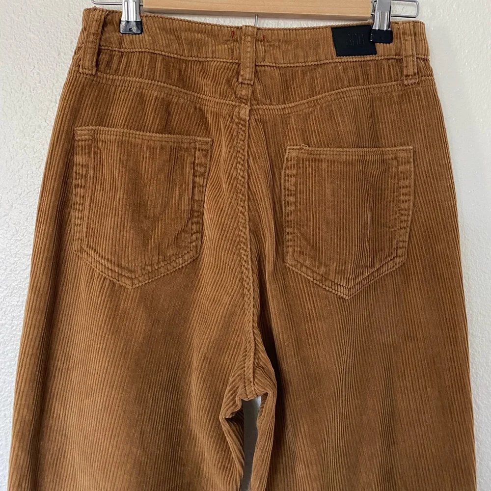 ❗️SOLD❗️Urban Outfitters BDG Mom High Rise Corduroy Jeans - Picture 2 of 8
